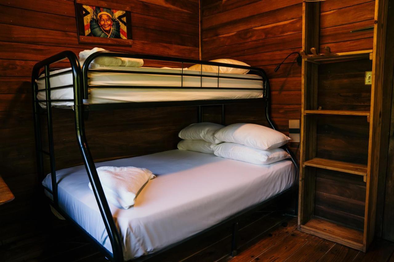 Bambuda Lodge Solarte المظهر الخارجي الصورة