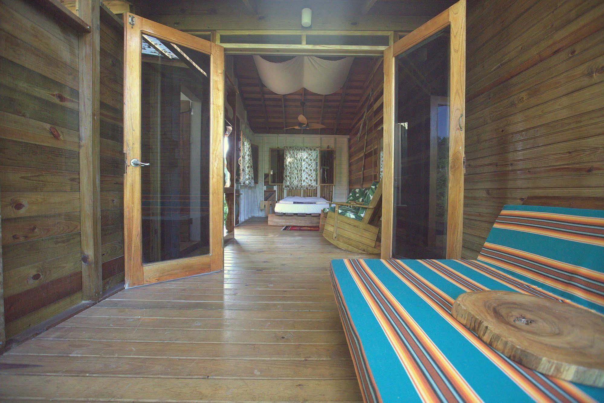 Bambuda Lodge Solarte المظهر الخارجي الصورة